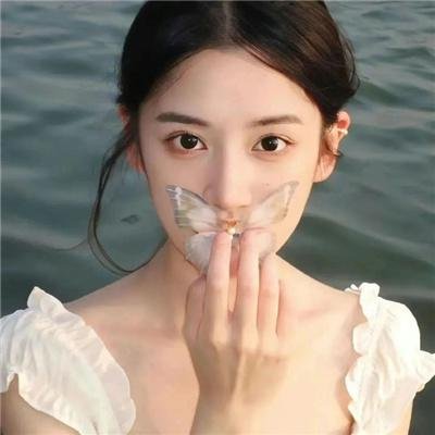 海浪之中